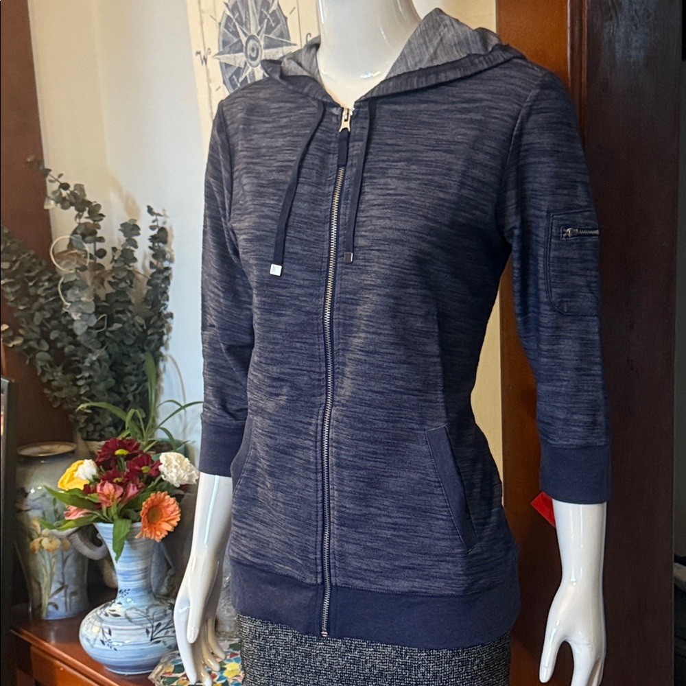 NWT Style&Co size small Women's Navy Zip-Up Hoodie